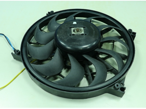 Controlled  motor of  cooling fan